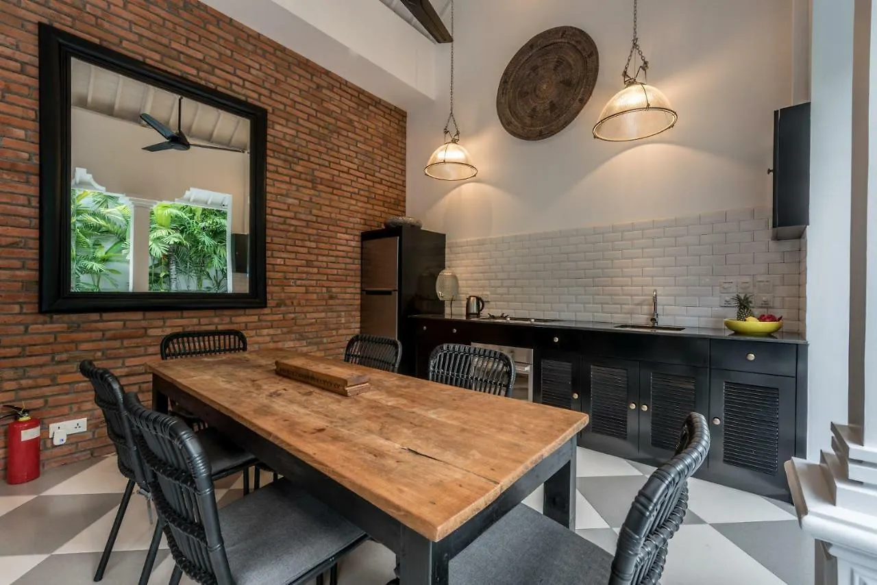 Central 3 Bedroom Villa Close To Seminyak Beach Indonesia